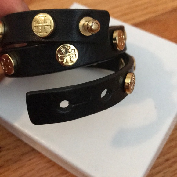 Tory Burch Double Wrap Logo Bracelet Black Gold - Picture 3 of 6